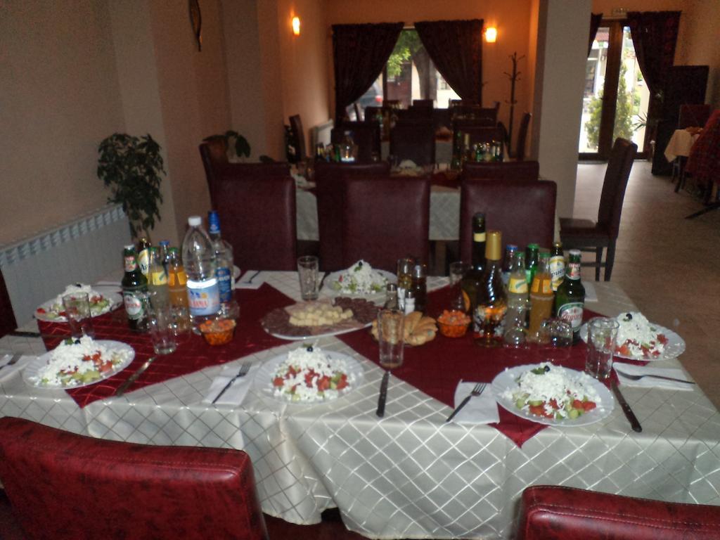 Tzvetelina Palace Hotel دولنا بانيا المظهر الخارجي الصورة